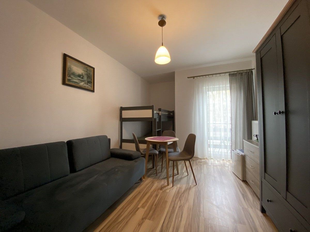 Widok na drzwi balkonowe